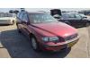 Volvo V70 2.4 20V 170 Schrottauto (2002, Rot)