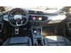 Audi Q3 Sportback 1.4 45 TFSIe 16V Épave (2024, Gris)