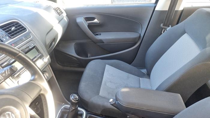 Volkswagen Polo V 1.2 TDI 12V BlueMotion Schrottauto (2012, Schwarz)