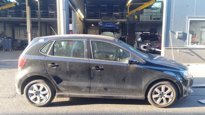 Volkswagen Polo V 1.2 TDI 12V BlueMotion Schrottauto (2012, Schwarz)