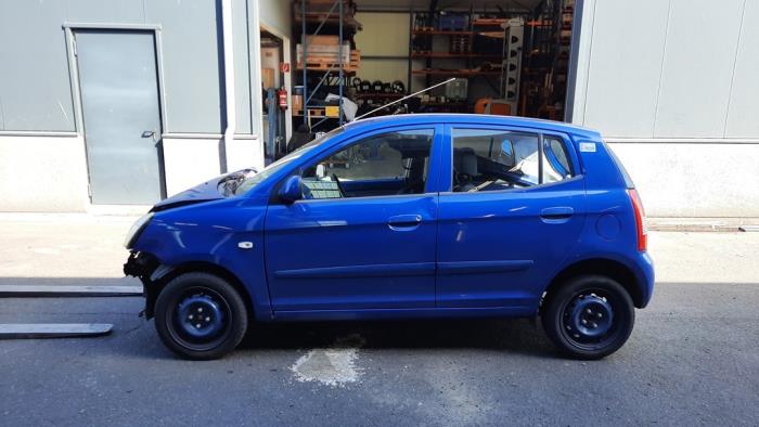 Kia Picanto 1.1 12V Skrotfordon (2004, BLAUW)