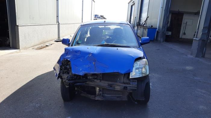 Kia Picanto 1.1 12V Skrotfordon (2004, BLAUW)