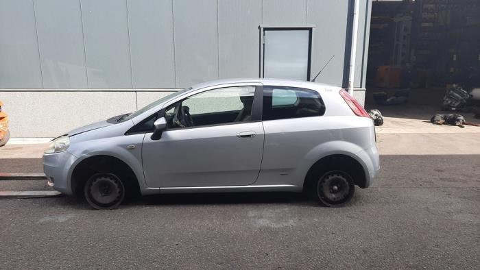 Fiat Grande Punto 1.4 Salvage vehicle (2007, Gray)