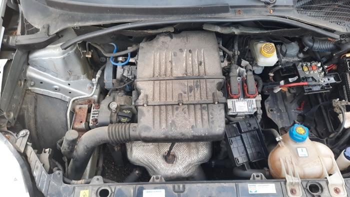 Fiat Grande Punto 1.4 Salvage vehicle (2007, Gray)
