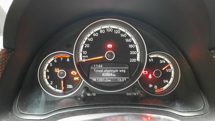 Volkswagen Up! 1.0 TSI 12V GTI Skrotfordon (2019, ZWART)