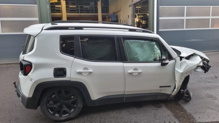 Jeep Renegade Épave (2017, Blanc)