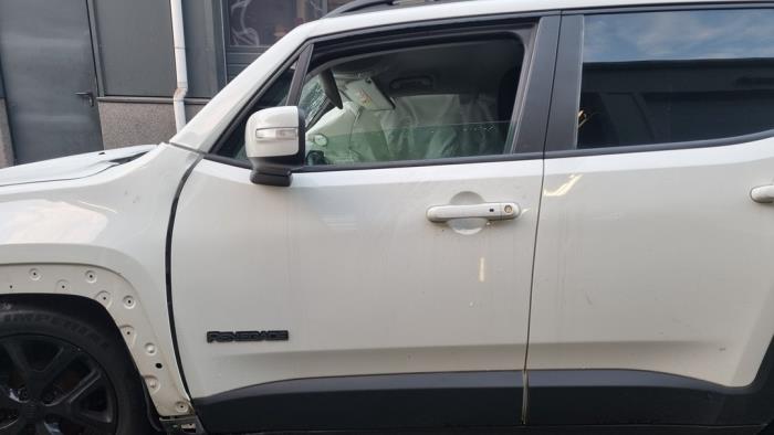 Jeep Renegade Épave (2017, Blanc)