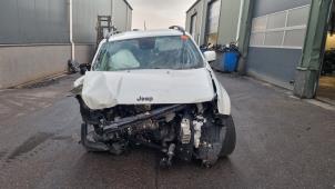 Jeep Renegade Épave (2017, Blanc)