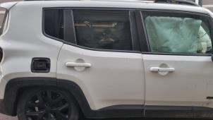 Jeep Renegade Épave (2017, Blanc)