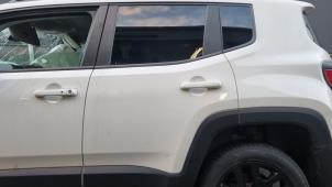 Jeep Renegade Épave (2017, Blanc)