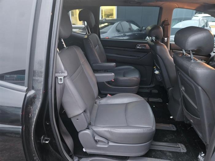 Ssang Yong Rodius 2.0 e-200 Xdi 16V 2WD Épave (2016, Noir)