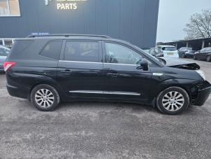 Ssang Yong Rodius 2.0 e-200 Xdi 16V 2WD Épave (2016, Noir)