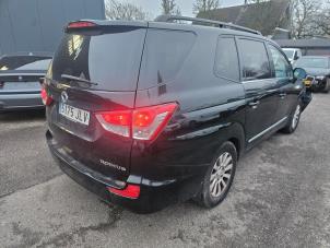 Ssang Yong Rodius 2.0 e-200 Xdi 16V 2WD Épave (2016, Noir)