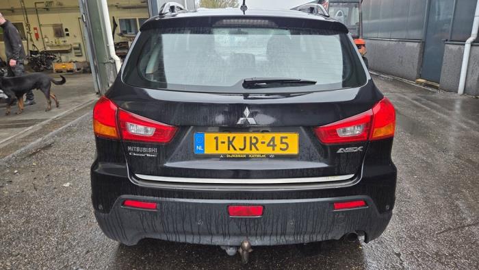 Mitsubishi ASX 1.6 MIVEC 16V Samochód złomowany (2010, Czarny)