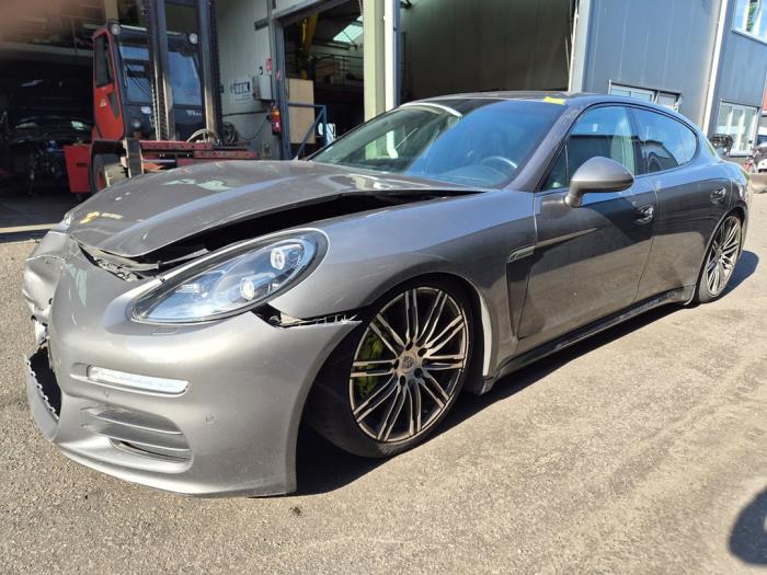 Porsche Panamera 3.0 V6 24V 2S  (Desguace)