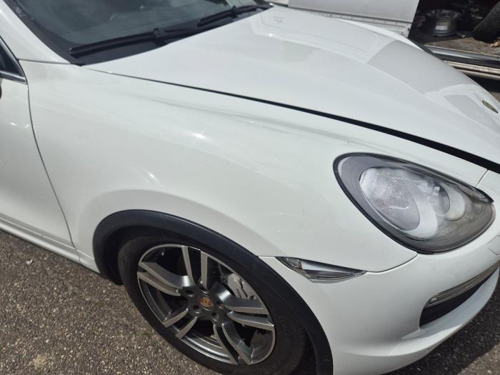 Porsche Cayenne II 4.8 V8 32V S Vehículo de desguace (2012, Blanco)