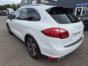 Porsche Cayenne II 4.8 V8 32V S Vehículo de desguace (2012, Blanco)