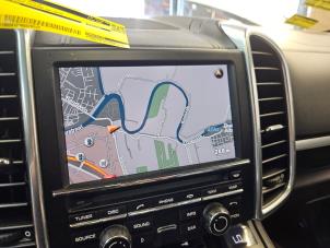 Porsche Cayenne II 4.8 V8 32V S Vehículo de desguace (2012, Blanco)