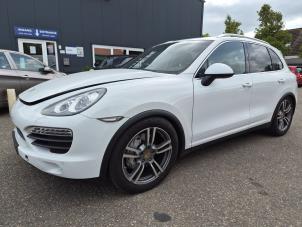 Porsche Cayenne II 4.8 V8 32V S Vehículo de desguace (2012, Blanco)