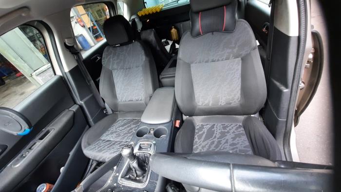Peugeot 3008 I 1.6 VTI 16V Vehículo de desguace (2011, Gris)