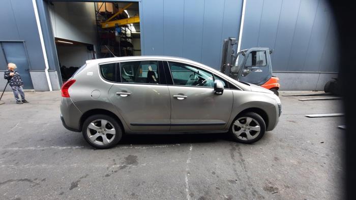Peugeot 3008 I 1.6 VTI 16V Vehículo de desguace (2011, Gris)
