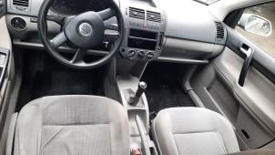 Volkswagen Polo IV 1.2 12V Vehículo de desguace (2006, Gris)