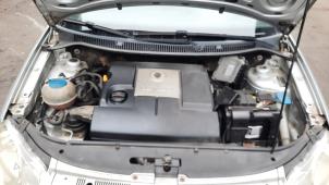 Volkswagen Polo IV 1.2 12V Vehículo de desguace (2006, Gris)
