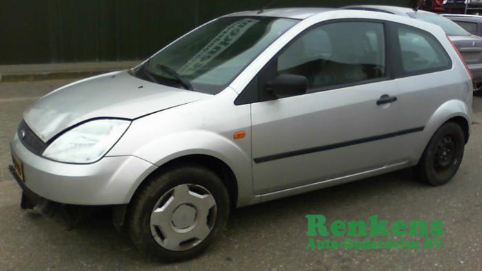 Ford Fiesta Vi 1 3 Salvage Year Of Construction 04 Colour Silver Proxyparts Com