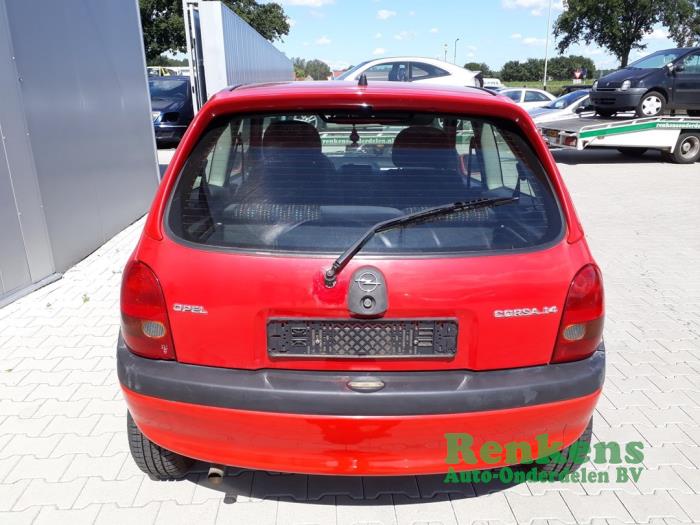 Opel Corsa B 1.4i Salvage Vehicle (1998, Red)