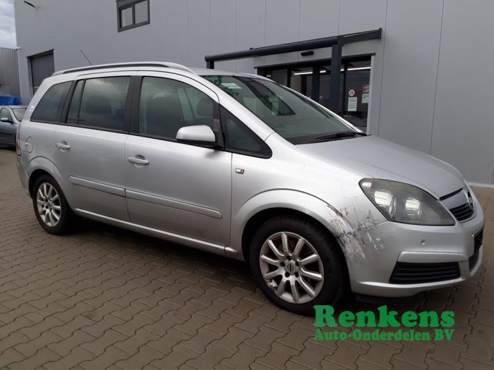 Opel Zafira Cdti V Schrottauto Silber