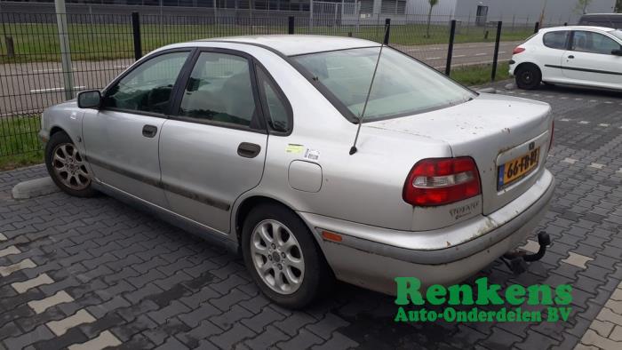 Volvo S40 1.8 16V Salvage vehicle (2000, Silver grey)