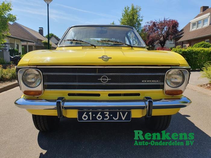 Opel Kadett Coche dañado (1969, Amarillo)
