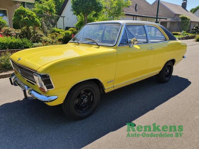 Opel Kadett Coche dañado (1969, Amarillo)