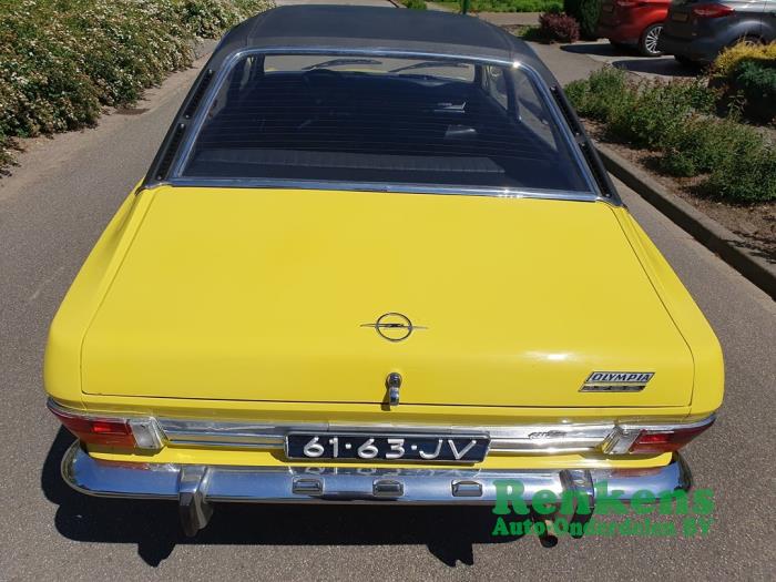 Opel Kadett Coche dañado (1969, Amarillo)