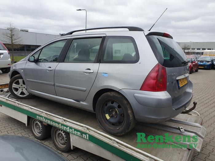 Peugeot 307 SW 1.6 16V Salvage vehicle (2004, Gray)