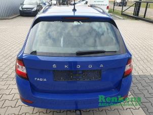 Skoda Fabia III Combi 1.0 TSI 12V Épave (2020, Bleu)
