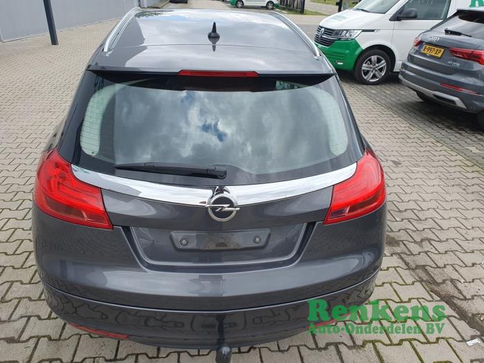 Opel Insignia Sports Tourer 1.8 16V Ecotec Épave (2011, Gris)