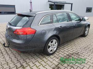 Opel Insignia Sports Tourer 1.8 16V Ecotec Épave (2011, Gris)