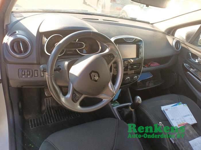 Renault Clio IV 1.5 Energy dCi 90 FAP Schrottauto (2015, Weiß)