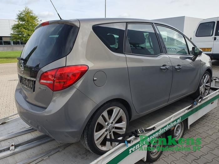 Opel Meriva 1.4 Turbo 16V Ecotec Épave (2012, Brun)