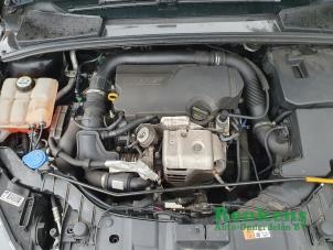 Ford Focus 3 Wagon 1.0 Ti-VCT EcoBoost 12V 125 Samochód złomowany (2015, Czarny)