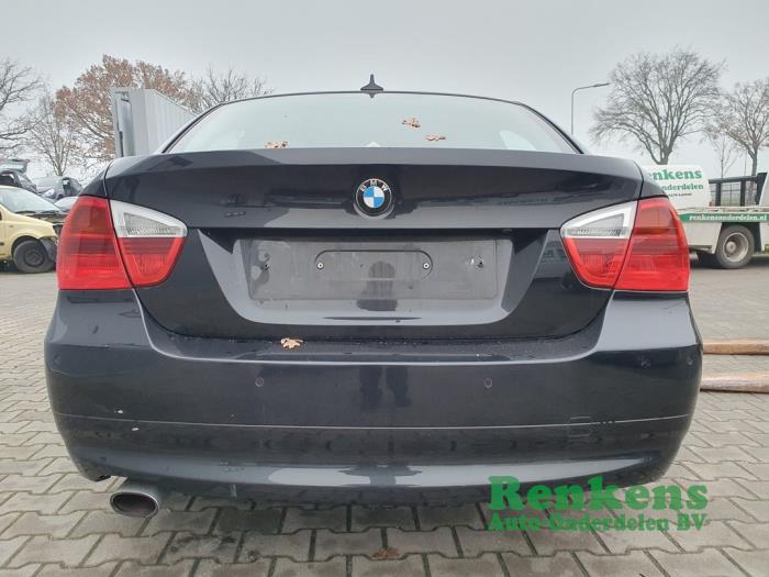 BMW 3 serie 318i 16V Salvage vehicle (2008, Black)