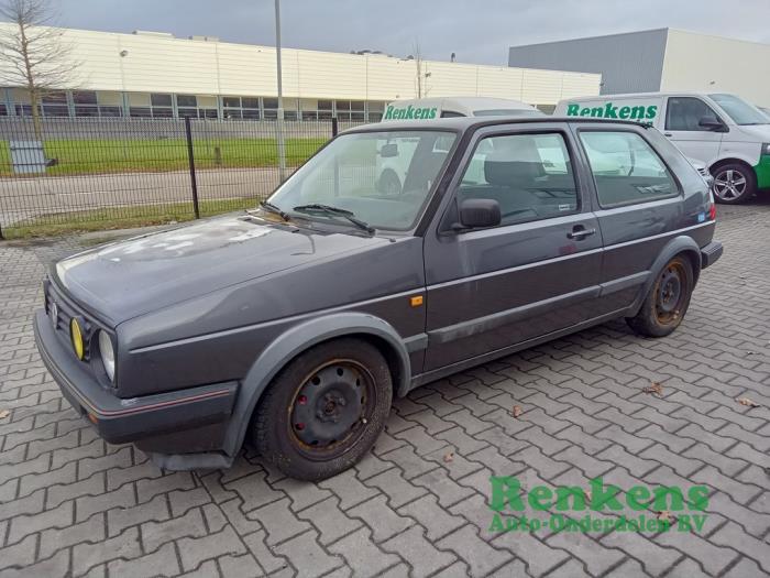 Volkswagen Golf II 1.8i Épave (1991, Gris)
