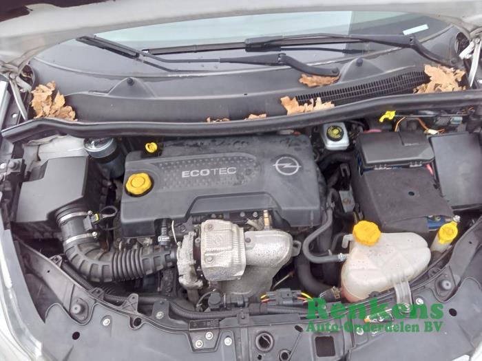 Opel Corsa D 1.3 CDTi 16V ecoFLEX Skrotfordon (2013, WIT)