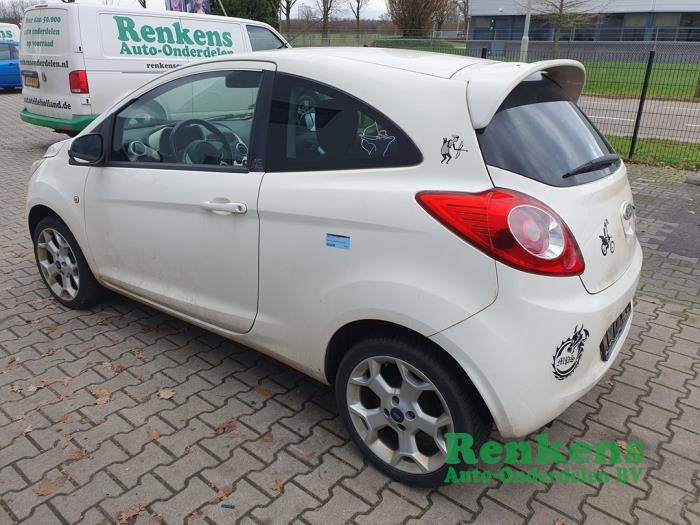 Ford Ka II 1.2 Épave (2010, Blanc)