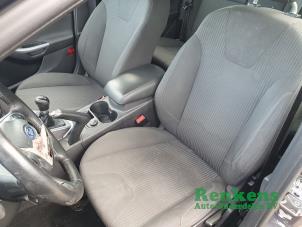 Ford Focus 3 1.0 Ti-VCT EcoBoost 12V 100 Épave (2012, Brun)