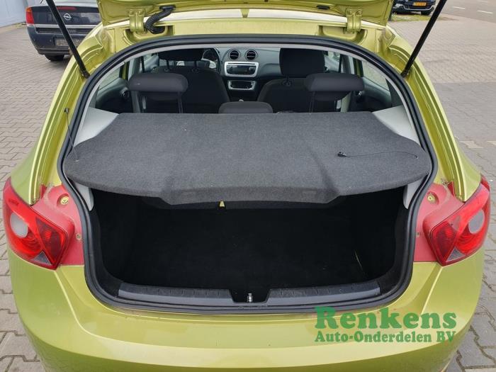 Seat Ibiza IV 1.6 16V Salvage vehicle (2009, Green)