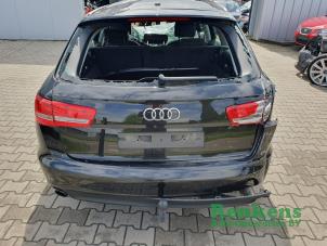 Audi A6 Avant 2.0 TFSI 16V Samochód złomowany (2014, Czarny)
