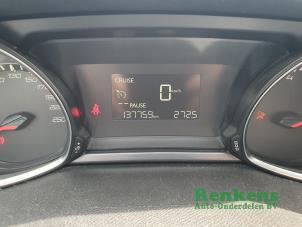 Peugeot 308 1.2 12V e-THP PureTech 110 Épave (2015, Gris)