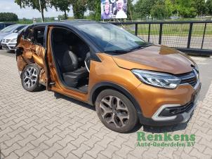 Renault Captur I 1.2 TCE 16V EDC Épave (2017, Orange)